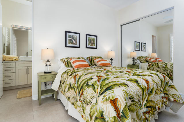 77363 Sky Mesa Lane, Indian Wells CA: https://media.crmls.org/mediaz/ffe6bd7d-1232-4dc0-b2dd-15183c09b6c4.jpg