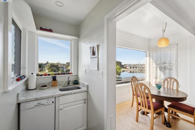 2000 CLINTON AVENUE, Alameda CA: https://media.crmls.org/mediaz/ffe7068e-44df-4e78-aa34-d08640e6a079.jpg