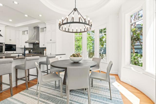 6 Zachary Court, Menlo Park CA: https://media.crmls.org/mediaz/ffe7d172-c702-49b9-a434-91d8903ea09c.jpg