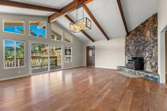 175 Rabbits Run Road, Santa Cruz CA: https://media.crmls.org/mediaz/ffe8e127-0141-413e-b95d-849d6cc4faa3.jpg