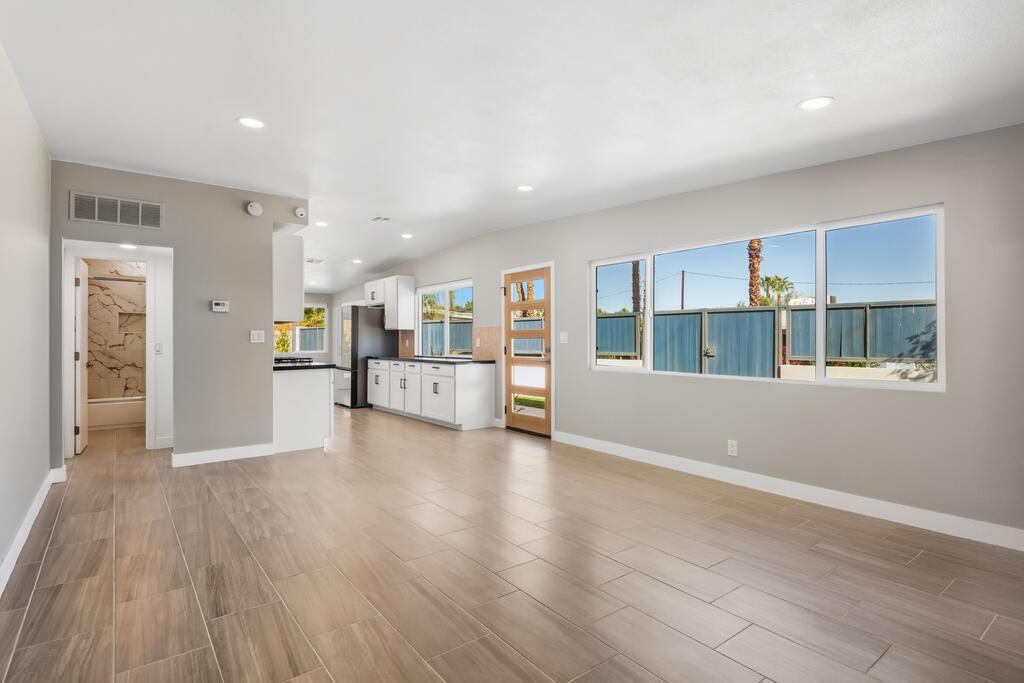 MLS #219136735DA image #7