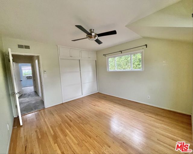 11616 Francis Place, Los Angeles CA: https://media.crmls.org/mediaz/ffebe8e5-f0a0-452d-8156-f1449736cd7a.jpg