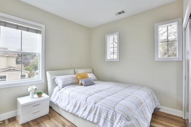 1051 W Iowa Avenue, Sunnyvale CA: https://media.crmls.org/mediaz/ffed526e-c598-458c-9af8-98ab18038a20.jpg