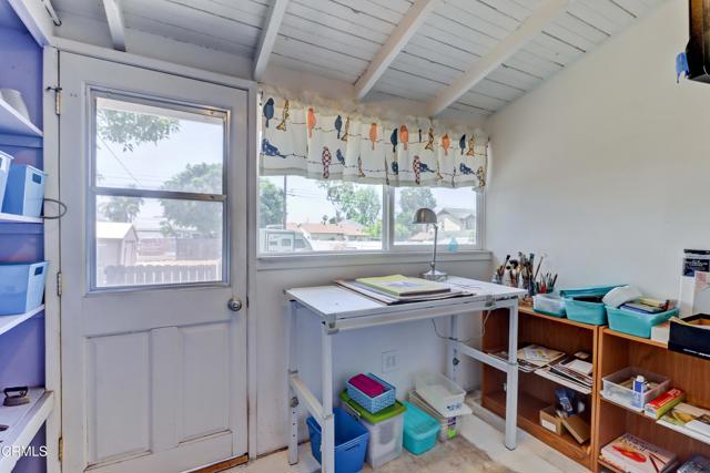 320 W Lemon Avenue, Monrovia CA: https://media.crmls.org/mediaz/ffed977e-abca-41aa-8fa9-825da255d656.jpg