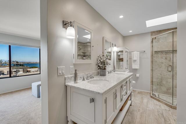 Detail Gallery Image 25 of 49 For 2958 Lawrence St, San Diego,  CA 92106 - 2 Beds | 2 Baths