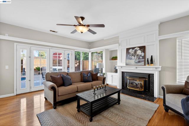 Image 18 of 40 For 1120 Gatetree Court