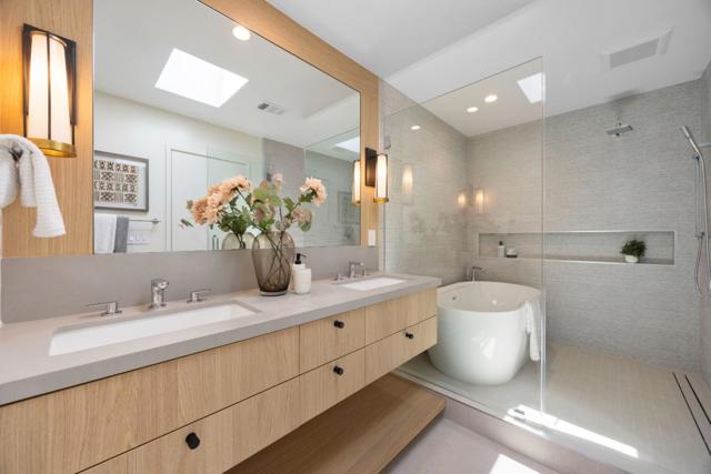 510 Yale Drive, San Mateo CA: https://media.crmls.org/mediaz/ffee8475-7339-4f4b-aadd-c7edeb3220f7.jpg