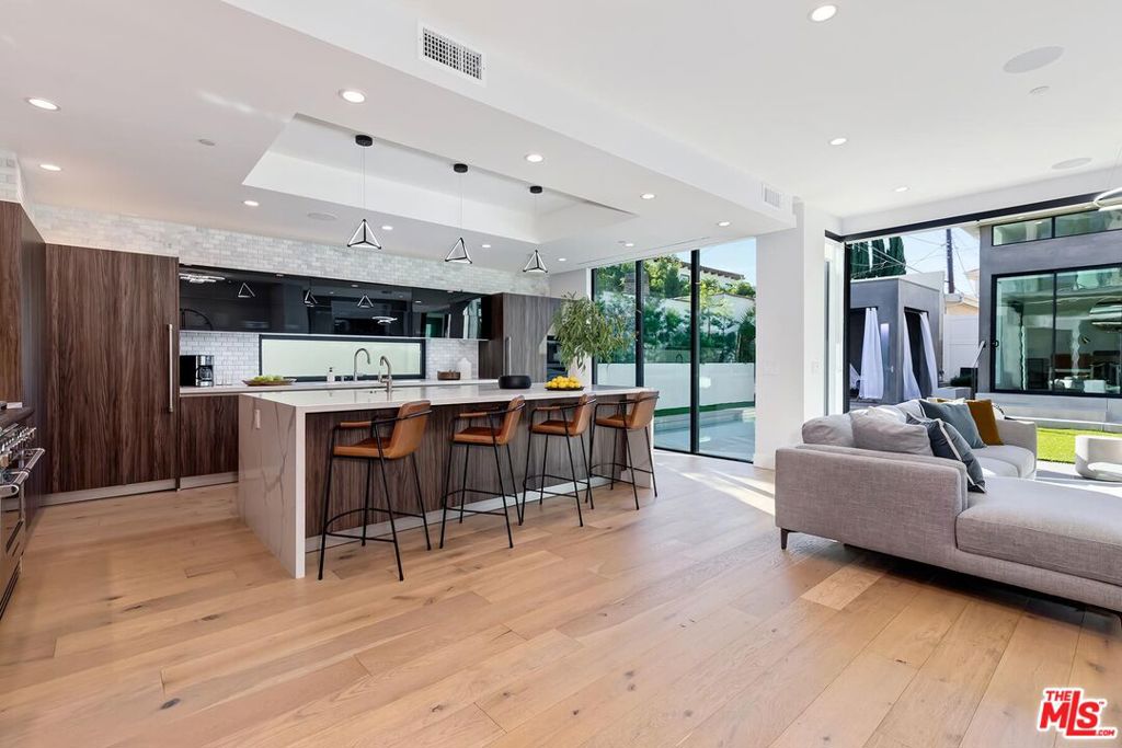MLS #26749393 image #7