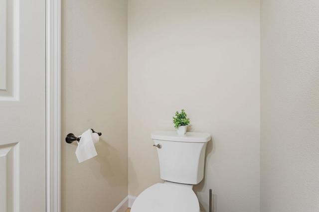 2604 La Paloma Lane, Santa Cruz CA: https://media.crmls.org/mediaz/ffeebb55-5856-4025-88e5-77a913cf3c9f.jpg