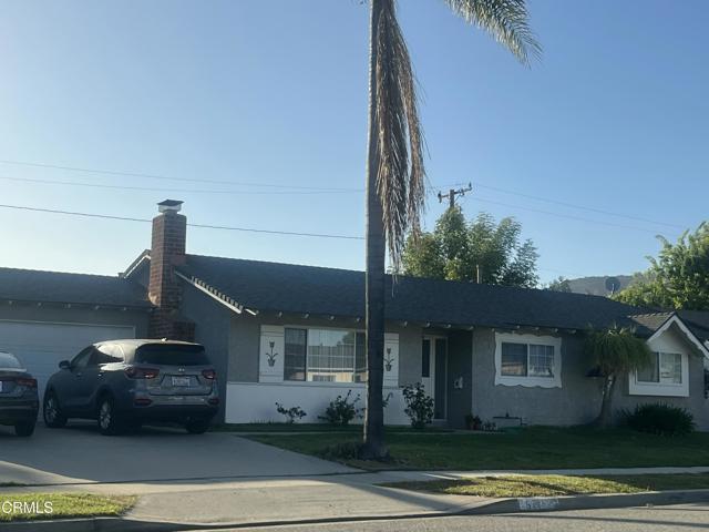 571 Dorena Drive, Newbury Park CA: https://media.crmls.org/mediaz/fff08738-049d-49f3-9f3f-ba554acdd745.jpg