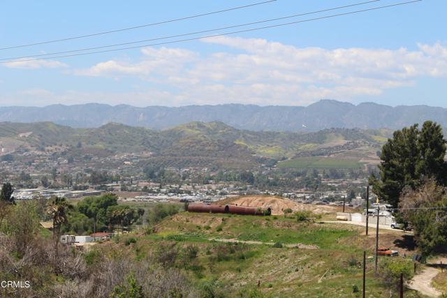 17000 South Mountain Road, Santa Paula CA: https://media.crmls.org/mediaz/fff089ac-8b88-4afb-92fd-7506790cf358.jpg