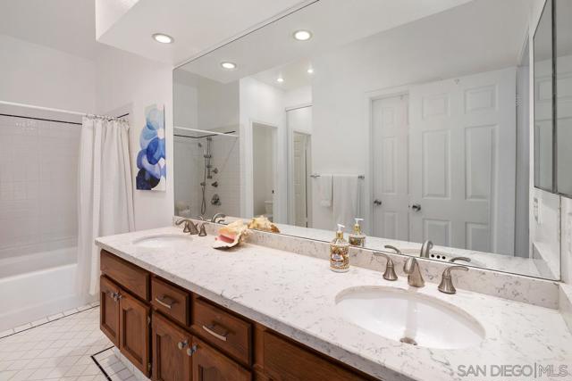 5895 FRIARS RD, San Diego CA: https://media.crmls.org/mediaz/fff0b381-8ff0-45be-83f8-98366f53acb8.jpg