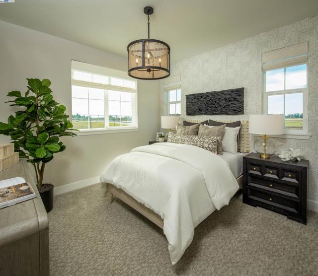 119 Compass Drive, Napa CA: https://media.crmls.org/mediaz/fff1aaa8-6f65-4761-b364-60aba0159045.jpg