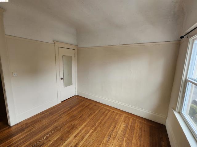Image 4 of 21 For 1546 Alice Street