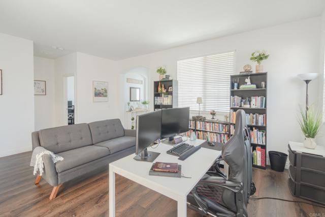 2127 Roanoke Street, San Jacinto CA: https://media.crmls.org/mediaz/fff2c994-10d3-4456-93f0-49ab8ad7a74c.jpg