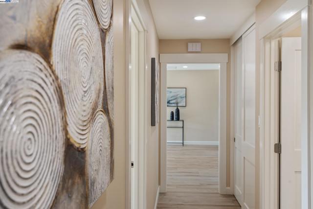 Image 32 of 48 For 1804 Tanglewood Way