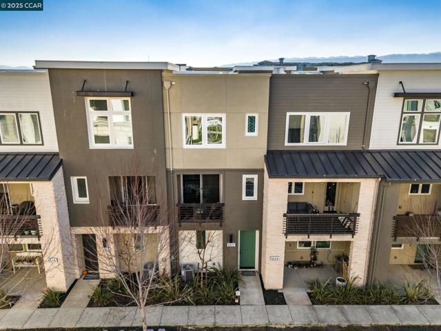 5522 El Dorado, Dublin CA: https://media.crmls.org/mediaz/fff3b13e-0181-43d1-a4fa-288068f48e3e.jpg