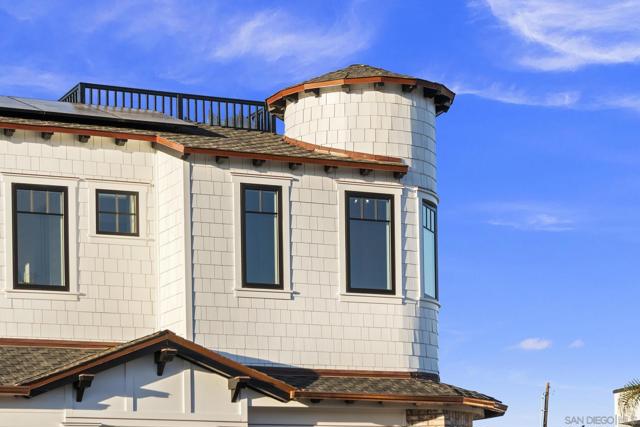 466 Westbourne, San Diego CA: https://media.crmls.org/mediaz/fff47b1e-b7c9-45af-acb1-5508855325f7.jpg