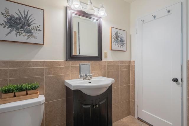 322 Chaparral Street, Salinas CA: https://media.crmls.org/mediaz/fff495fb-0c6e-4a8b-a77f-10071eba880b.jpg