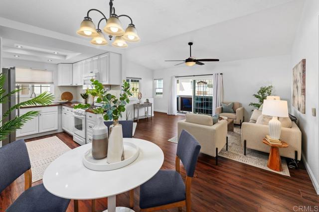 Detail Gallery Image 13 of 34 For 10170 Palm Glen Dr #46,  Santee,  CA 92071 - 2 Beds | 2 Baths