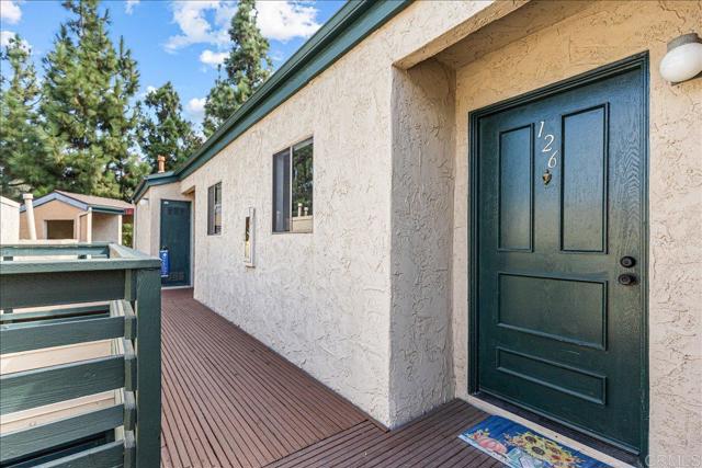 9755 Mesa Springs Way, San Diego CA: https://media.crmls.org/mediaz/fff4ef0a-dae0-4f8d-9f9a-f2f4da9bb50d.jpg