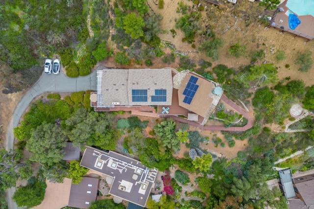 Detail Gallery Image 1 of 1 For 10160 Vista De La Cruz, La Mesa,  CA 91941 - 5 Beds | 3 Baths