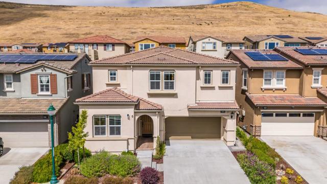 28780 Vista Grande Drive, Hayward CA: https://media.crmls.org/mediaz/fff53b53-03a0-40dd-a72d-016307adb9cc.jpg