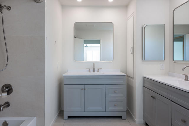 35200 Cathedral Canyon Drive, Cathedral City CA: https://media.crmls.org/mediaz/fff65f0a-719e-4e31-812e-57ff1b1bfec1.jpg