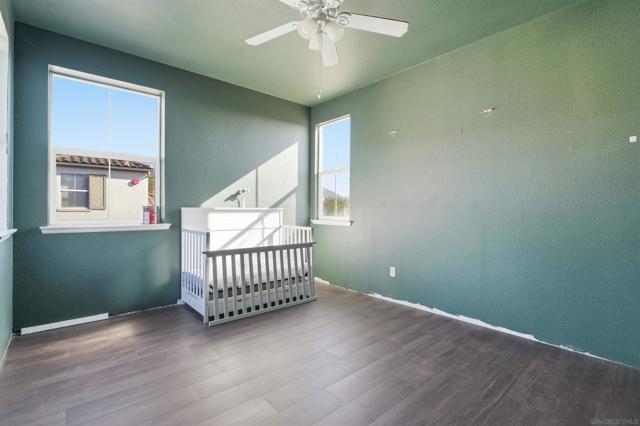 2284 Alicante, Chula Vista CA: https://media.crmls.org/mediaz/fff6e6fd-023d-4437-a93a-3b7b9d9526bb.jpg