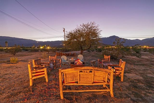 2720 22 Frying Pan Road, Borrego Springs CA: https://media.crmls.org/mediaz/fff79b9c-d861-420f-b02c-c14eb920c5eb.jpg