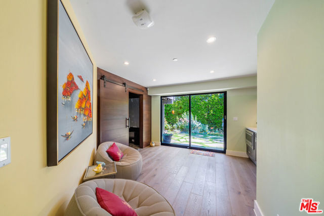 2841 Montcalm Avenue, Los Angeles CA: https://media.crmls.org/mediaz/fff7a692-aec9-4e36-86b0-1c22a01286e1.jpg