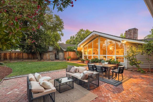 20345 Argonaut Drive, Saratoga CA: https://media.crmls.org/mediaz/fff7aa13-23bc-45fc-8741-f796ec45f41f.jpg