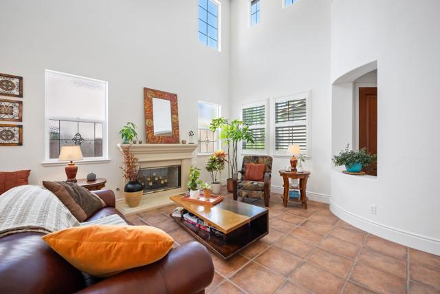 3243 Avenida Aragon, Carlsbad CA: https://media.crmls.org/mediaz/fff8d1d0-6a41-43f7-ad70-1fbb9485fb9b.jpg