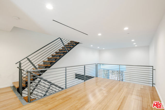 1220 N Orange Grove Avenue, West Hollywood CA: https://media.crmls.org/mediaz/fff9ff22-497e-4a0a-8922-90762043c58d.jpg