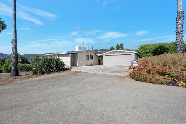 Detail Gallery Image 1 of 1 For 2151 Catalina Avenue, Vista,  CA 92084 - 1 Beds | 1 Baths