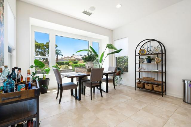 Image 17 of 77 For 81799 Prism Drive