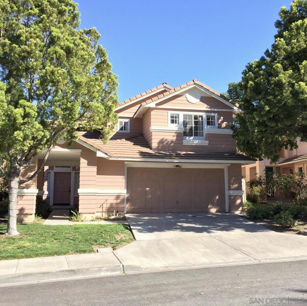 2305 Eastridge Loop