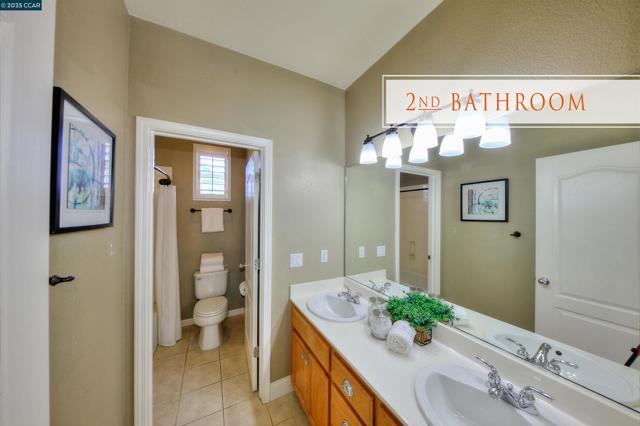 2927 Carlingford Ln, Vallejo CA: https://media.crmls.org/mediaz/fffae9cf-a929-45cf-b408-8667df8a3f91.jpg