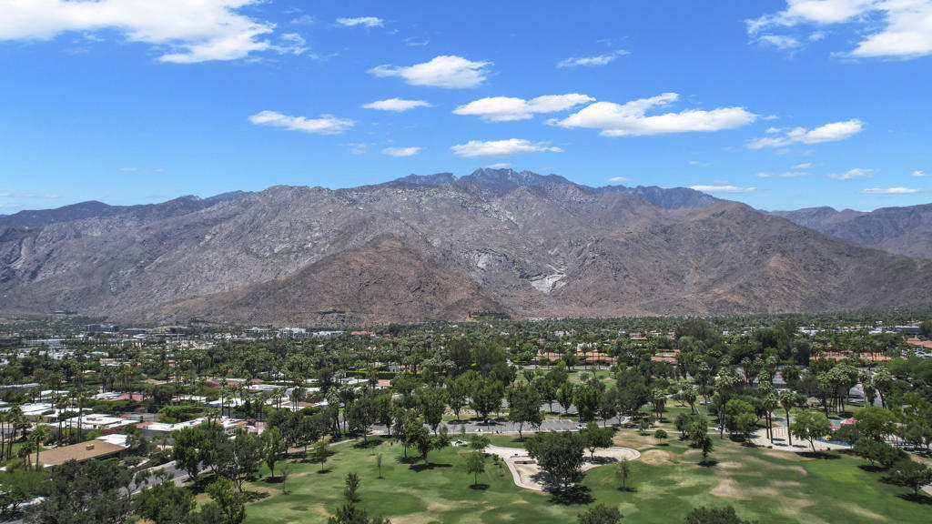 MLS #219130636DA img 2