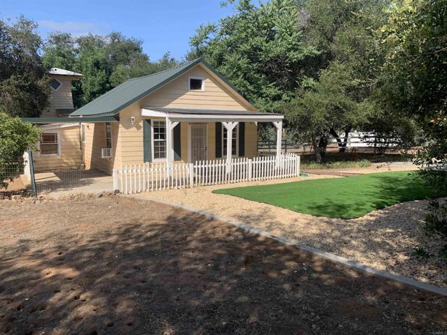 Detail Gallery Image 1 of 1 For 505 N Glen Oaks Drive, Alpine,  CA 91901 - 2 Beds | 1 Baths