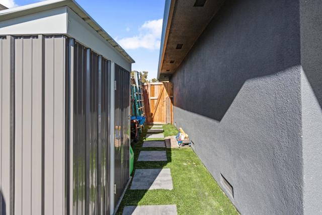 1231 Westward Drive, Hollister CA: https://media.crmls.org/mediaz/fffdbe15-9007-43bb-a9b9-962691b9d316.jpg