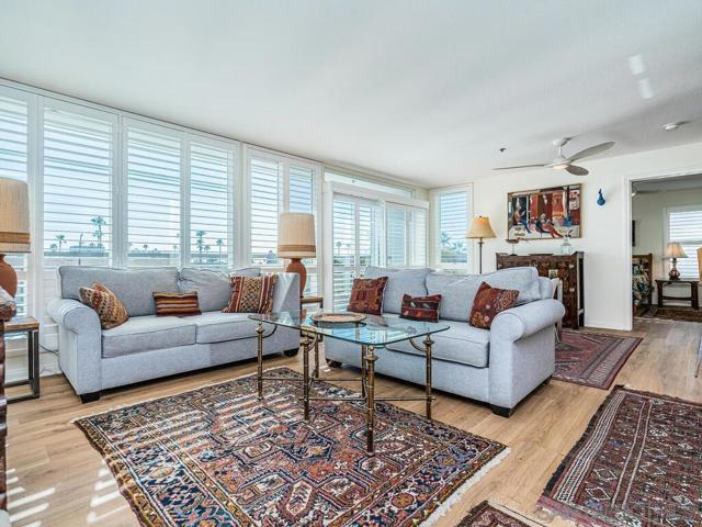 924 Hornblend, San Diego CA: https://media.crmls.org/mediaz/fffdeb38-edb3-4f65-b470-d5b02916aef7.jpg