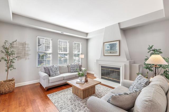 2645 Muirfield Way, Gilroy CA: https://media.crmls.org/mediaz/fffe1991-a1bc-4485-a974-b21767b56cfc.jpg