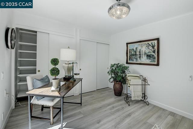 2017 Oakmont Way, Walnut Creek CA: https://media.crmls.org/mediaz/fffe2568-341d-4503-98f5-6c55a355ba46.jpg